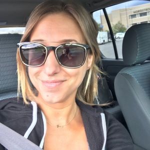 Meet your Posher, Erica